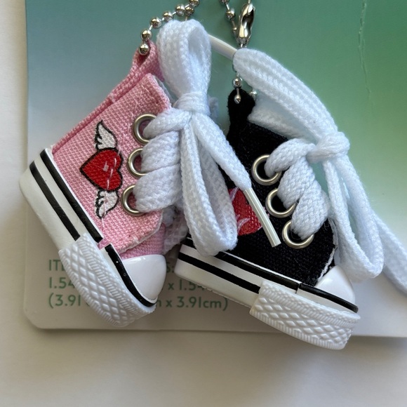 Pink and Black Key Holder - Picture 2 of 2